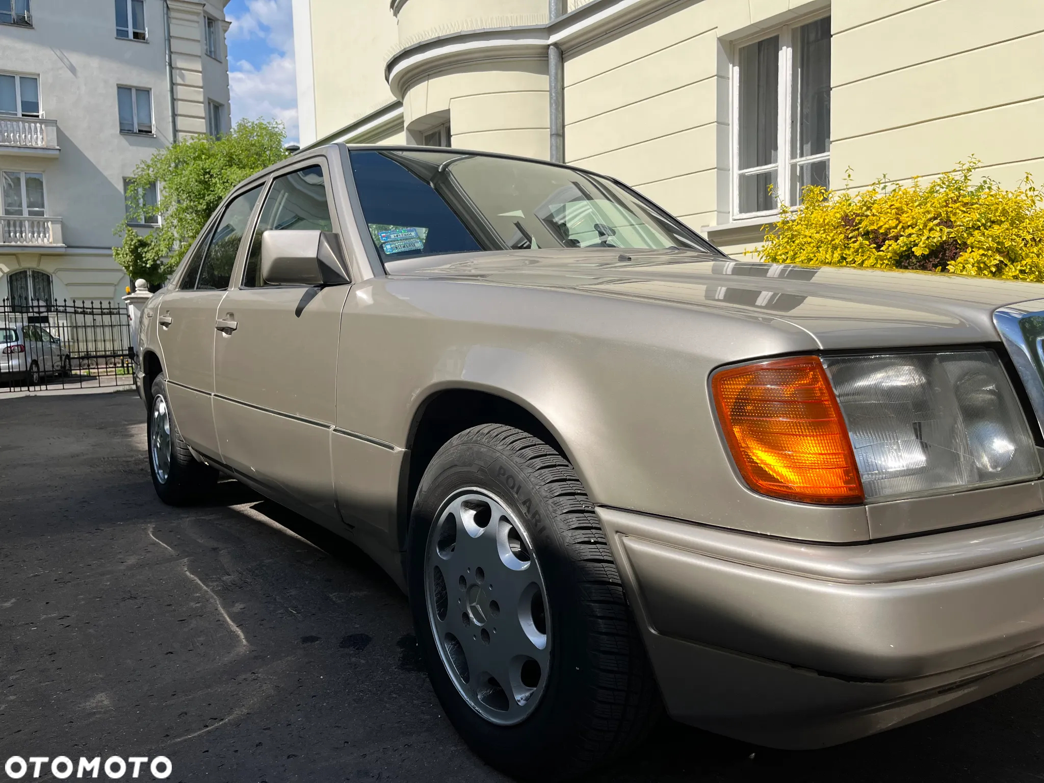 Mercedes-Benz W124 (1984-1993) - 8