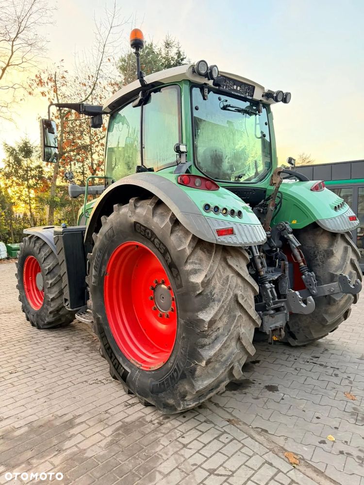Fendt 724 VARIO PROFI - 8