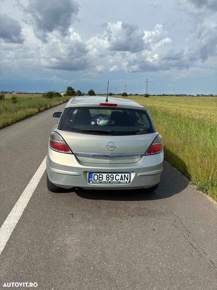 Opel Astra - 2