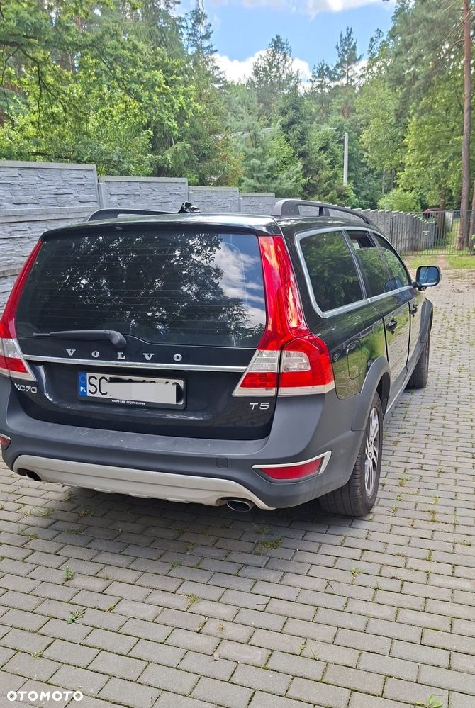 Volvo XC 70 - 3