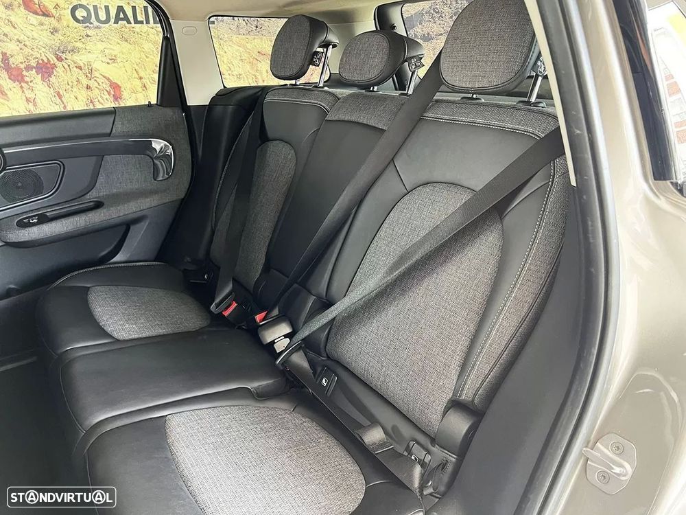 MINI Countryman Cooper SE ALL4 Auto - 23