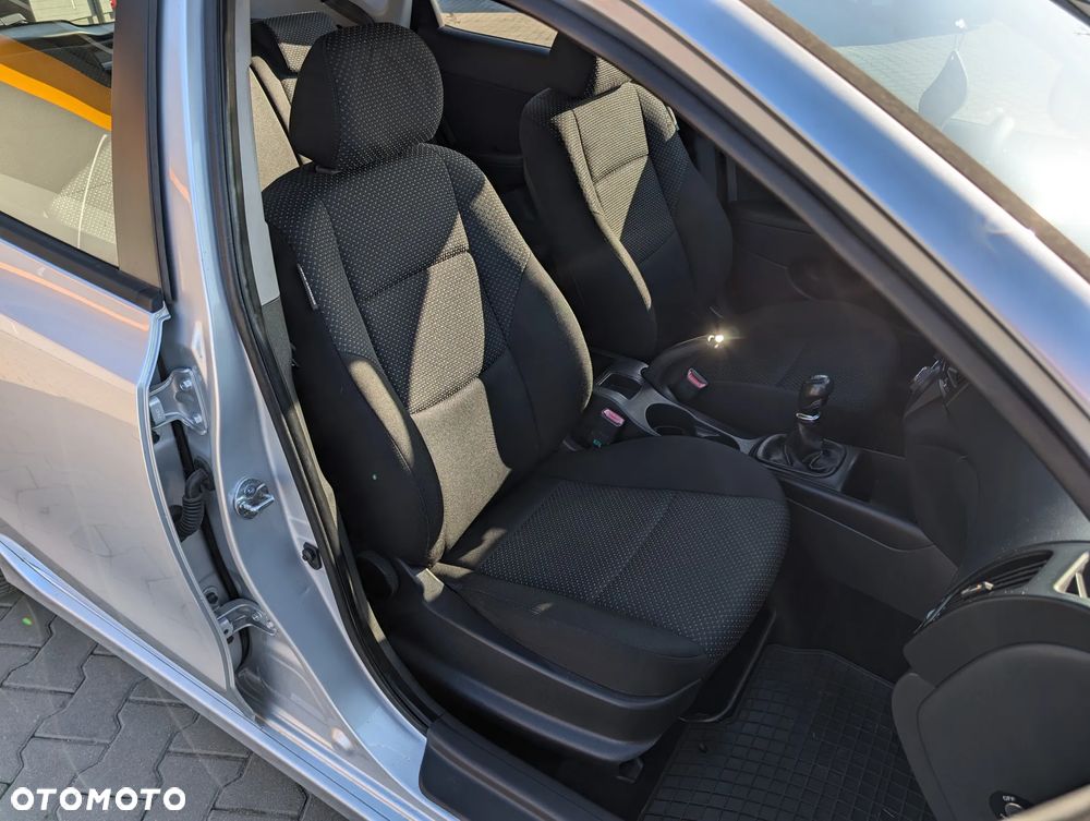 Hyundai i30 1.4 Classic - 32