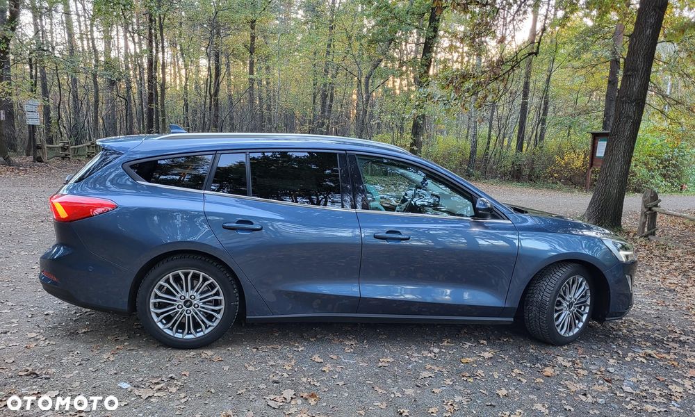 Ford Focus 1.5 EcoBoost Titanium ASS - 6