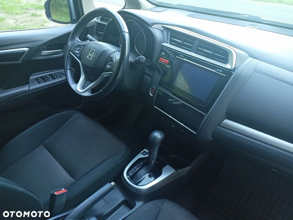 Honda Jazz 1.3 Elegance (ADAS) CVT - 19