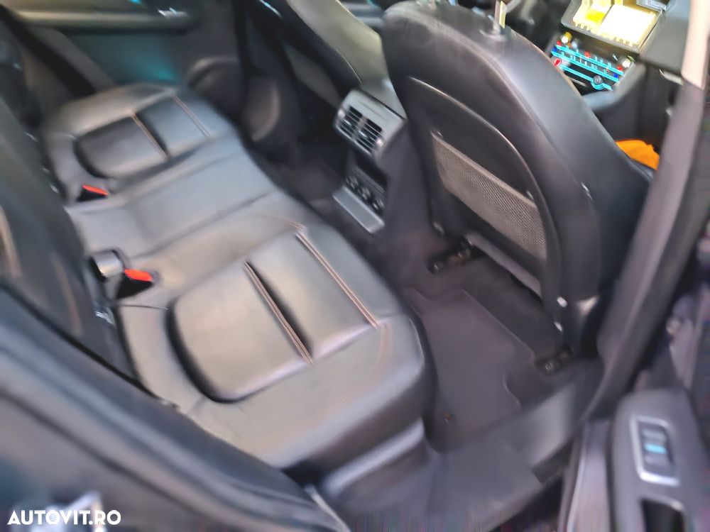 Jaguar F-Pace 20d AWD Aut. Prestige - 13
