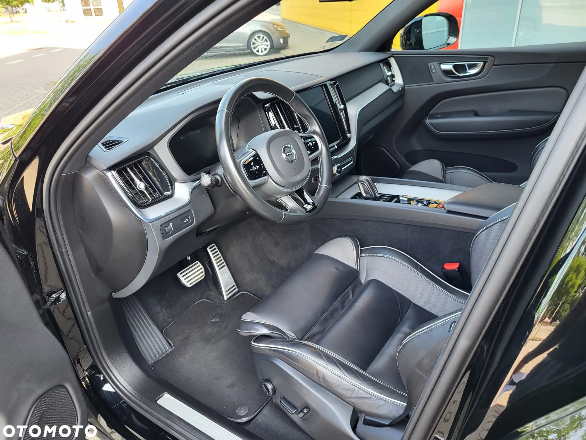 Volvo XC 60 - 8