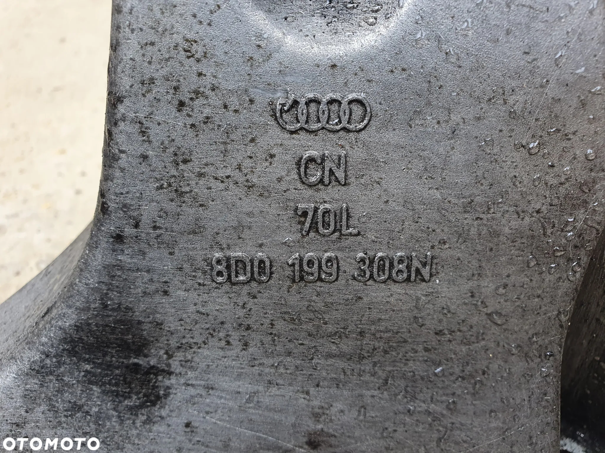 VW PASSAT B5 AUDI A4 1.9TDI ŁAPA WSPORNIK MOCOWANIE SILNIKA 8D0199308N - 2