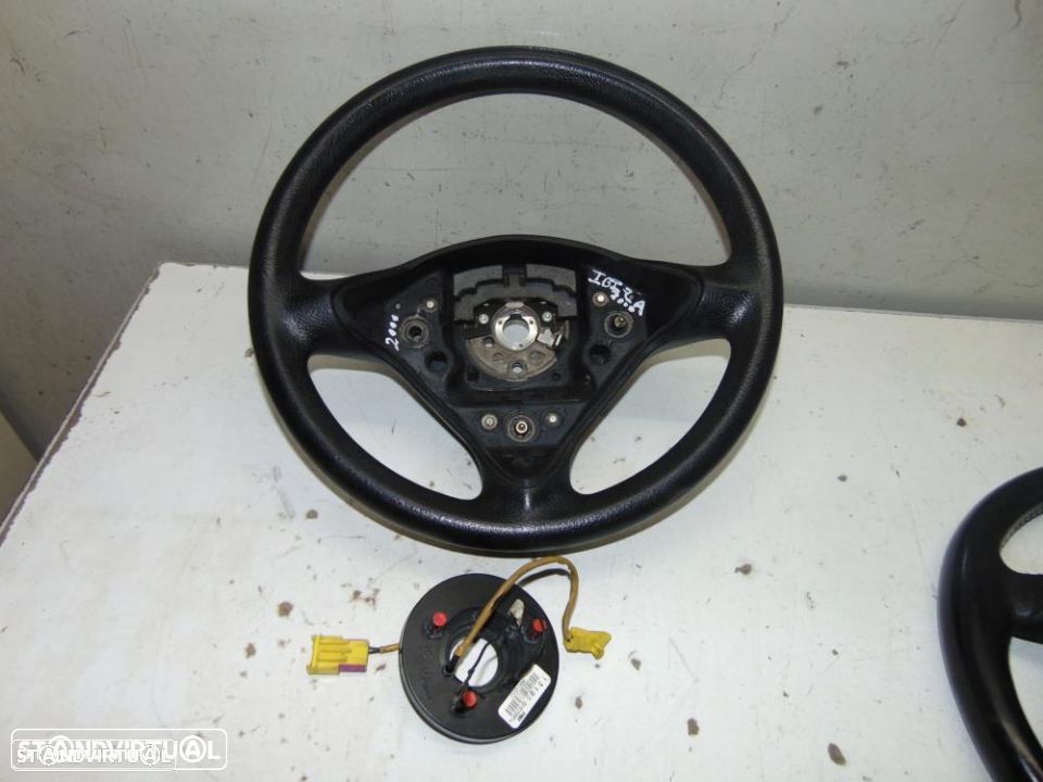 Seat Ibiza modelo 2000 volante - 8