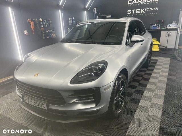 Porsche Macan Standard - 2