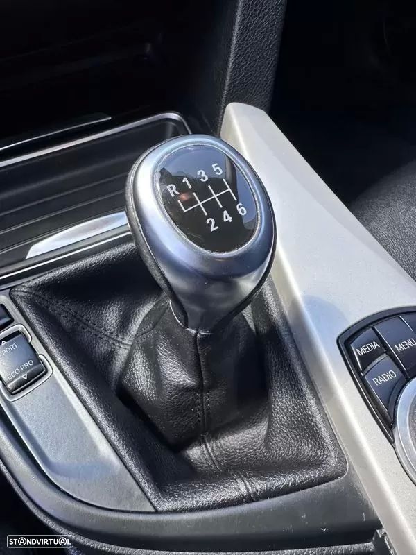 BMW 316 d Line Sport Shadow - 49
