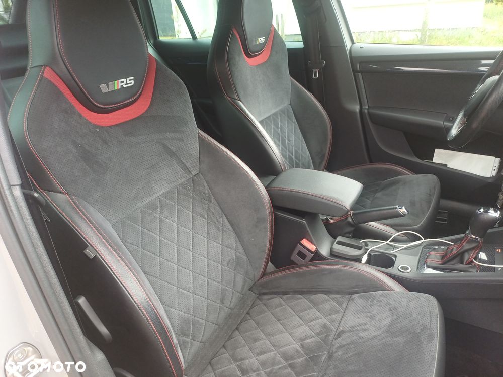 Skoda Octavia 2.0 TDI RS DSG EU6 - 29