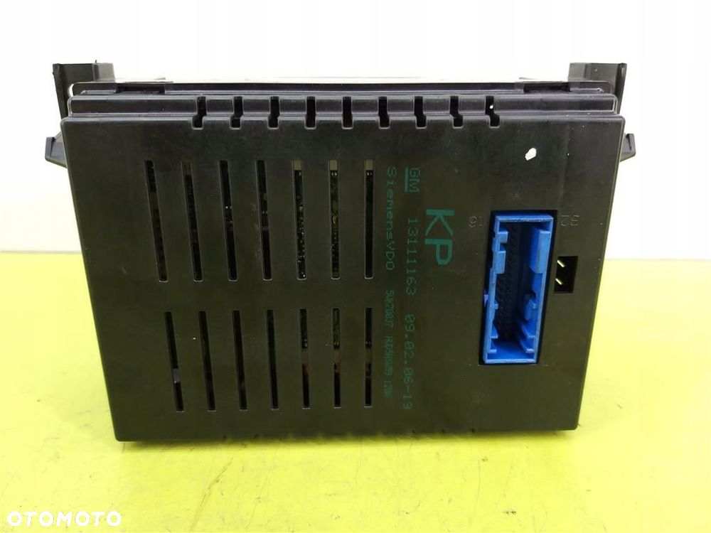 Radio+ wyświetlacz CD30 FABRYCZNE  kpl Opel Astra III H 2004-2013 131884761 - 4