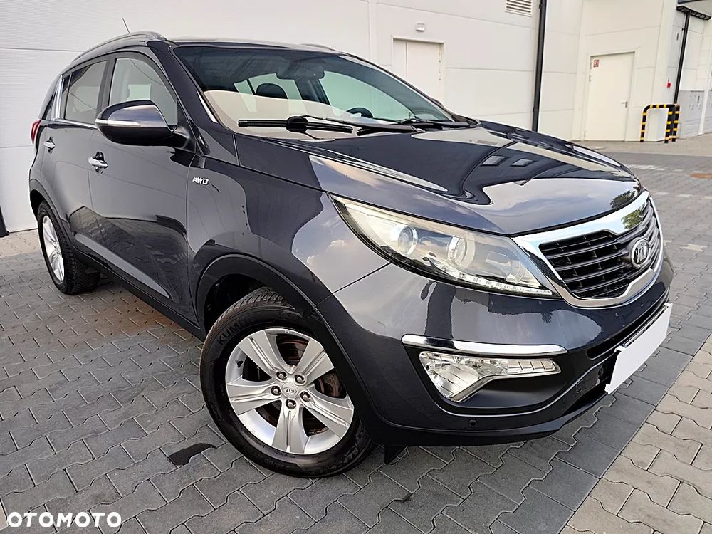 Kia Sportage 2.0 CRDI 4WD Dream-Team Edition - 28