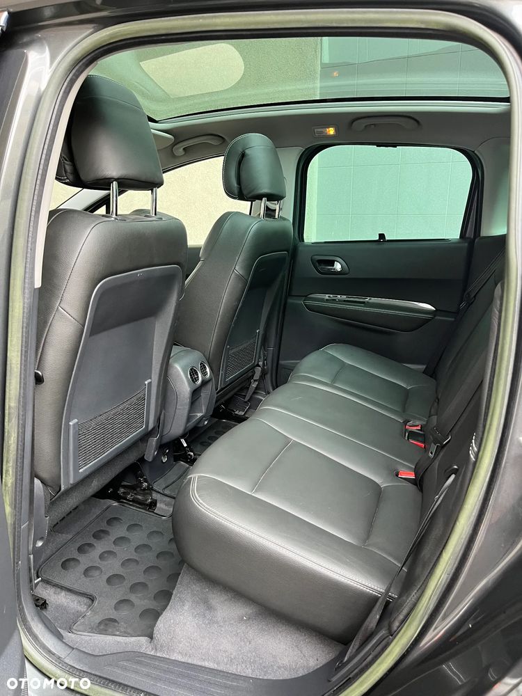 Peugeot 3008 HDi FAP 150 Allure - 18