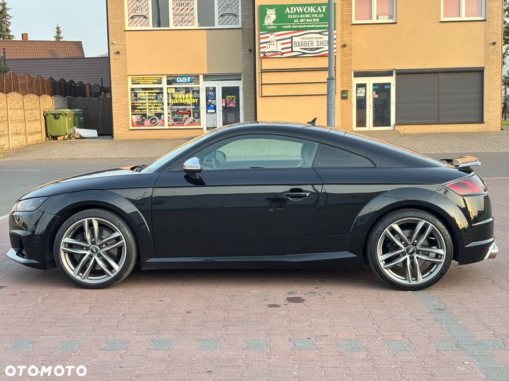 Audi TT S Coupé - 7