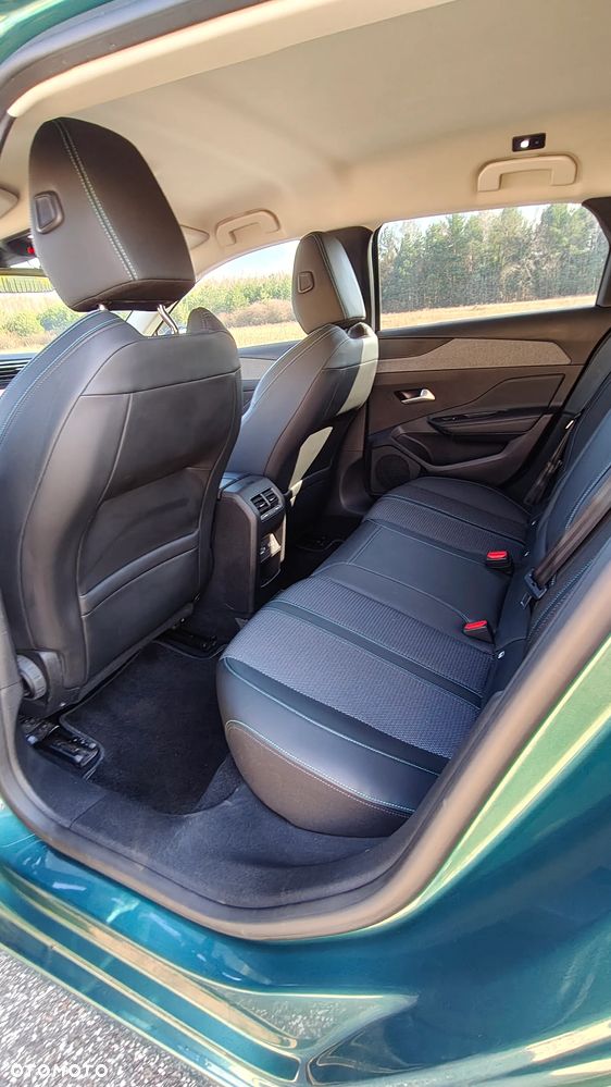 Peugeot 308 1.2 PureTech Allure S&S - 26