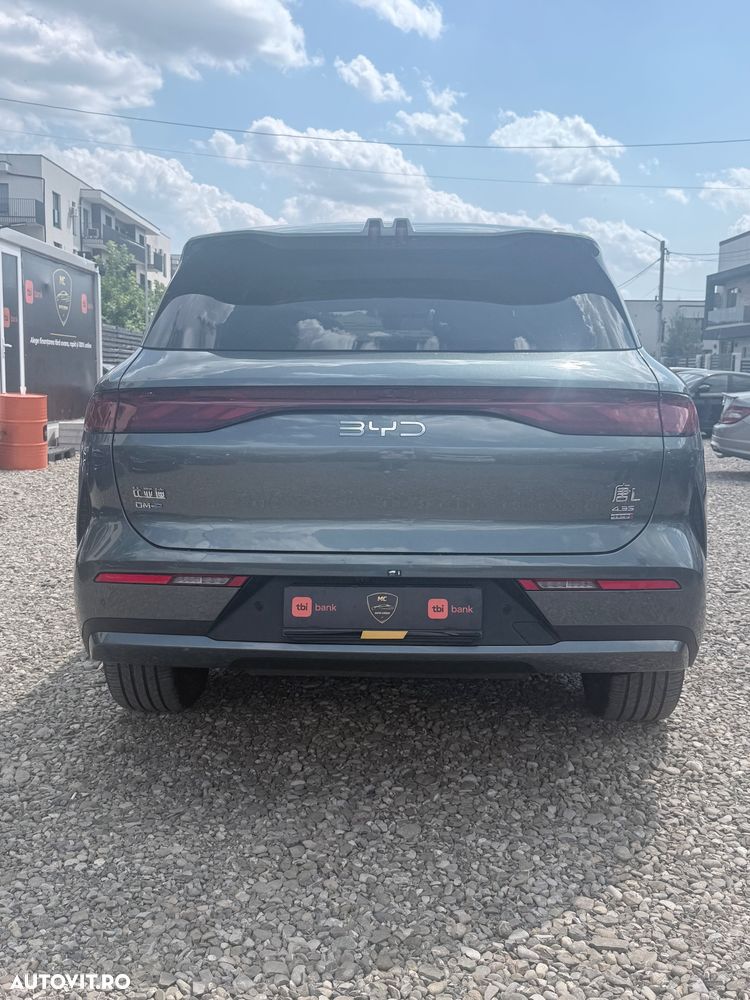 Byd Tang L - 8