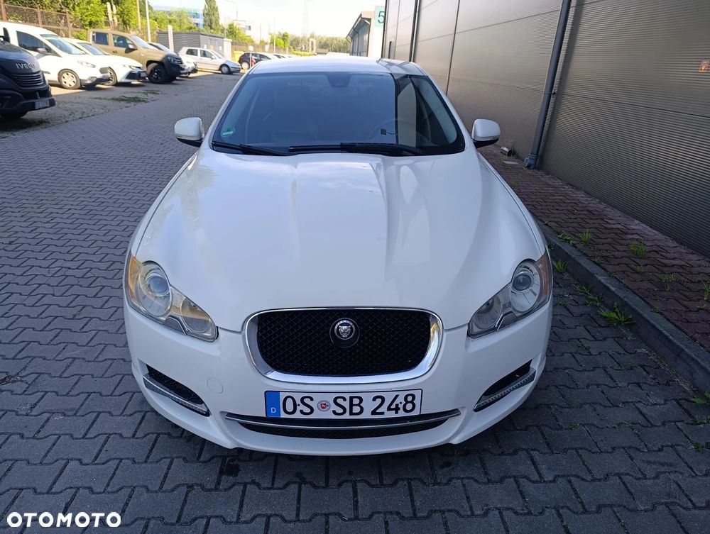 Jaguar XF 3.0 V6 S Pace - 5