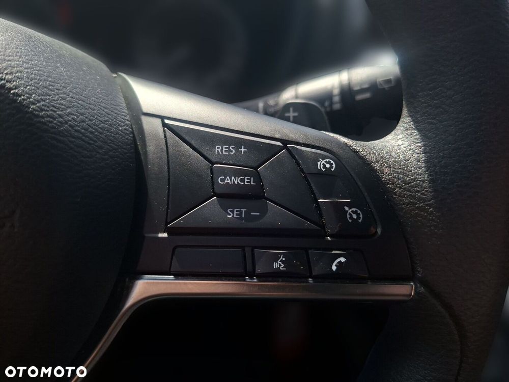 Nissan Juke 1.0 DIG-T N-Connecta DCT - 17