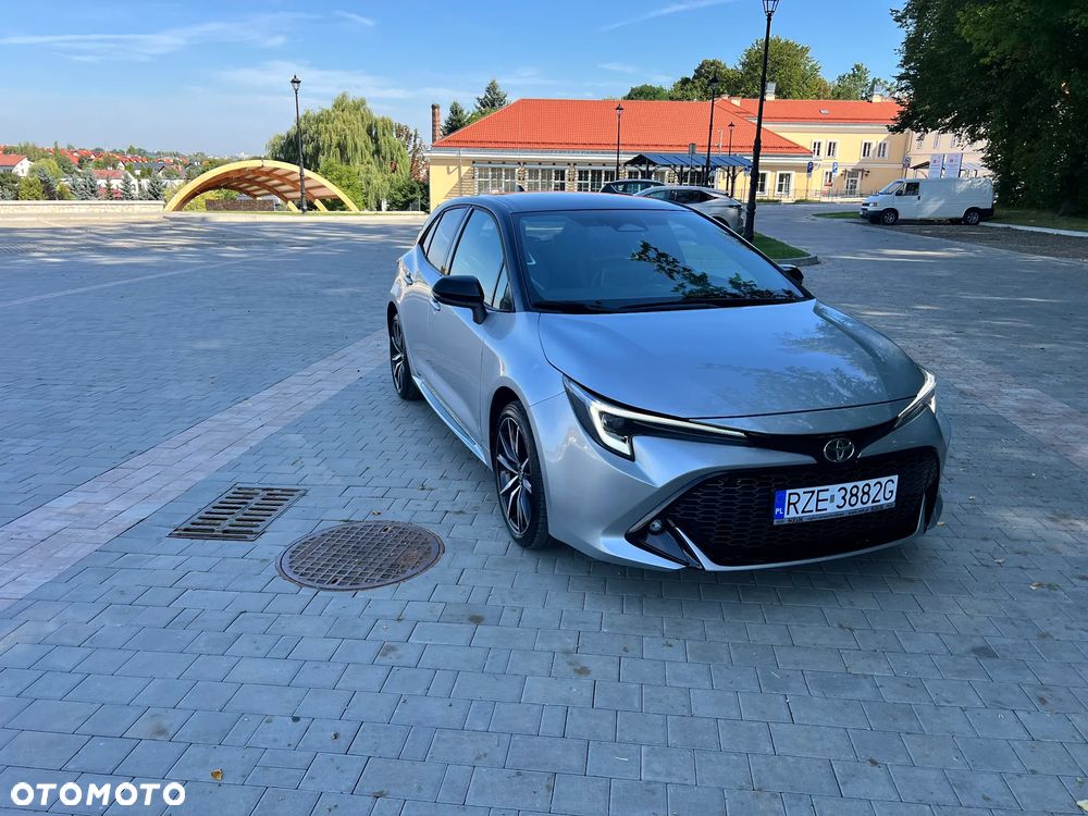 Toyota Corolla - 8