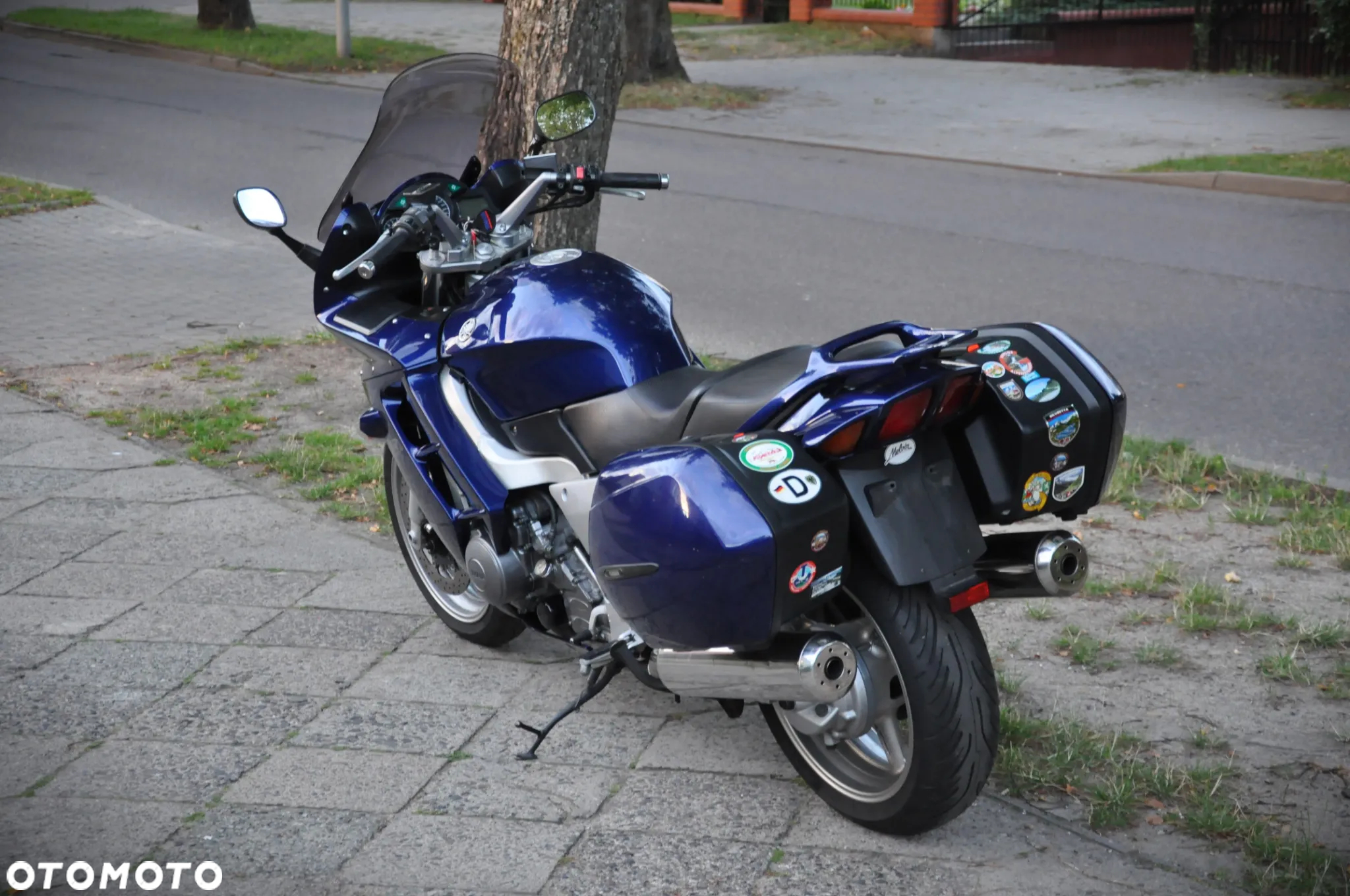 Yamaha FJR - 7