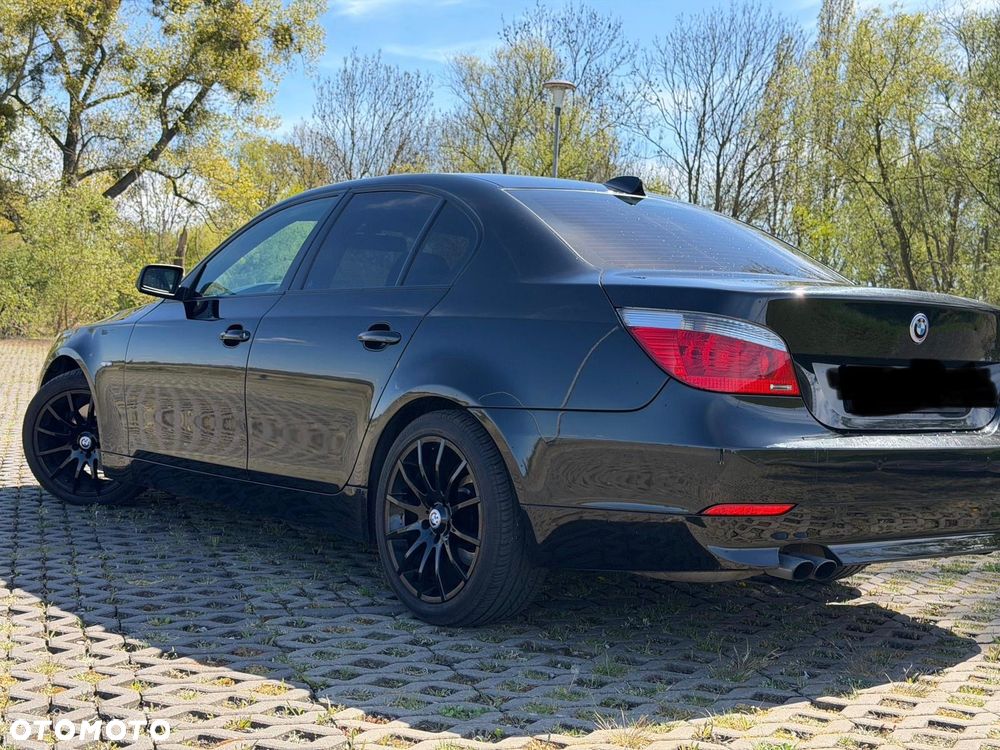BMW Seria 5 525i - 3