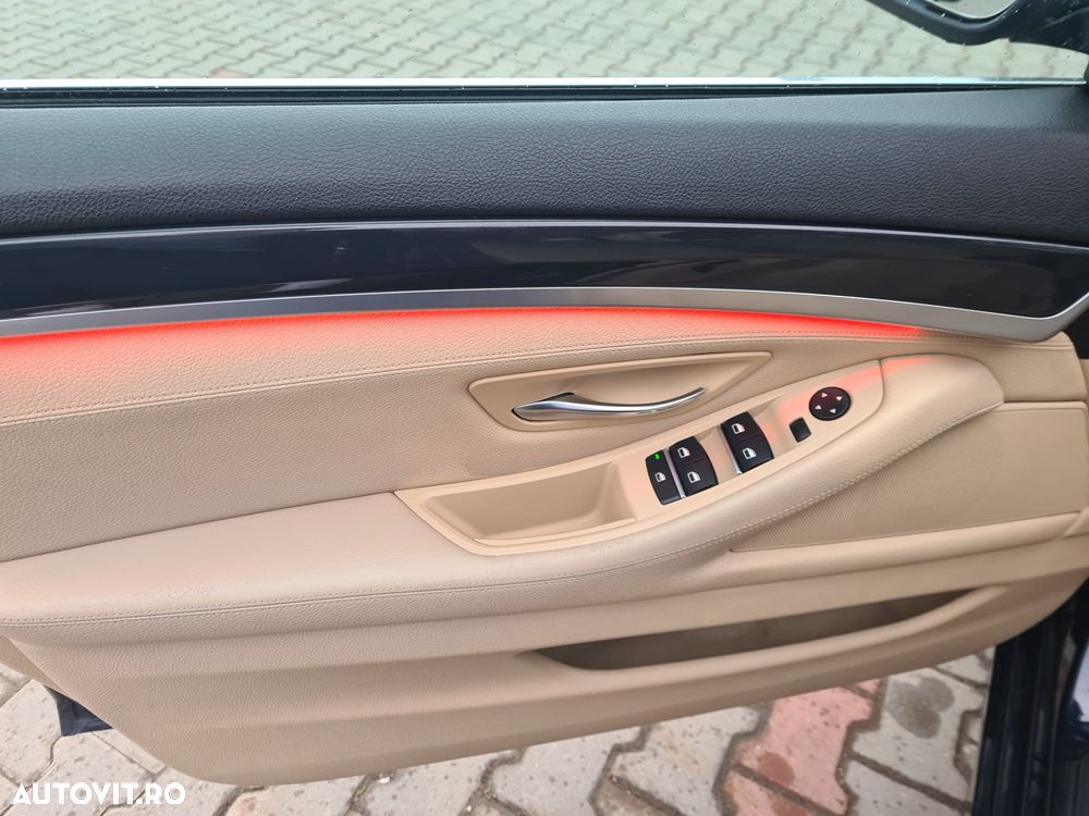 BMW Seria 5 528i Sport-Aut. Luxury Line - 11