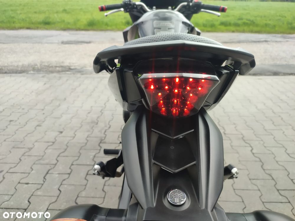 Yamaha XJ - 17