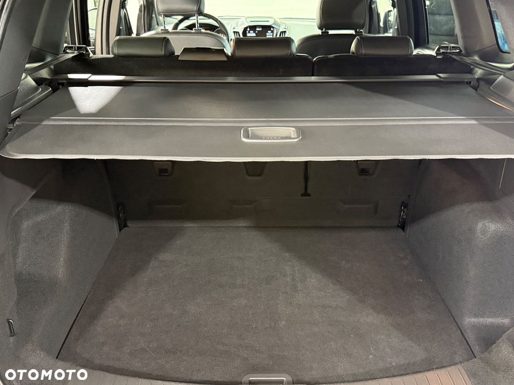 Ford Kuga 1.5 EcoBoost 2x4 ST-Line - 15