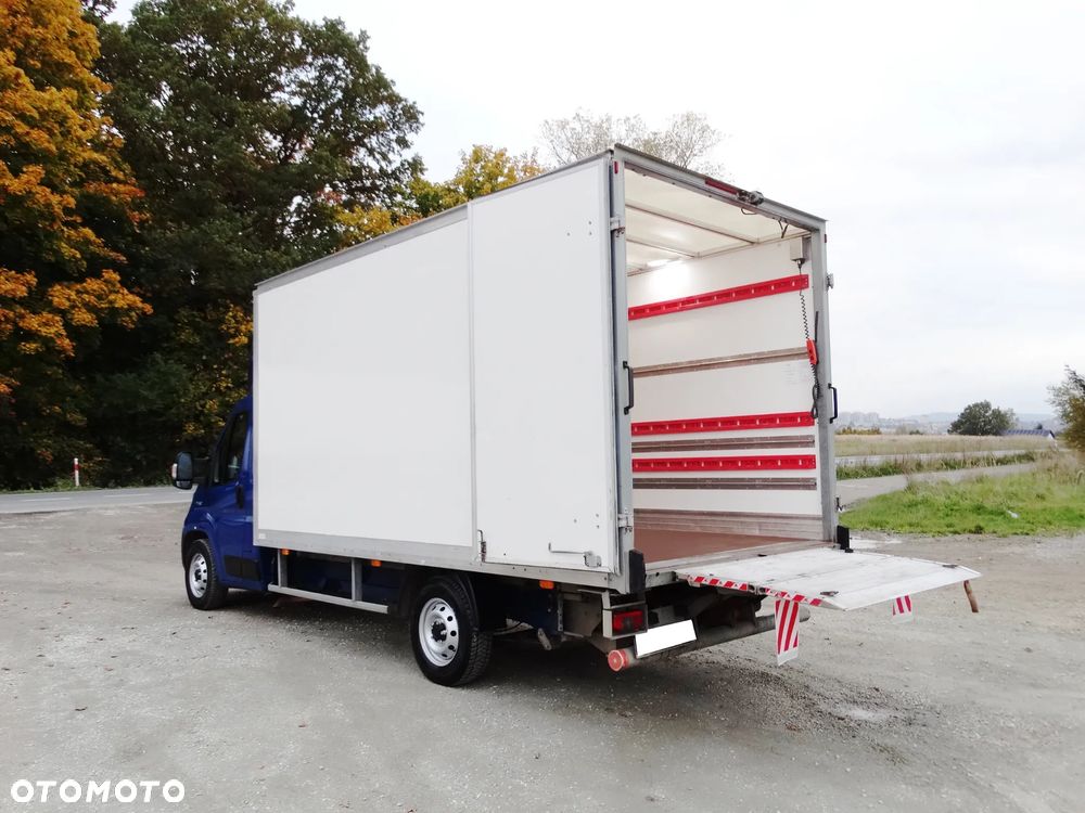 Fiat DUCATO 2.3 MultiJet 130 PS 2020 KONTENER WIDNA + UDT MOŻLIWY KREDYT LEASING - 2