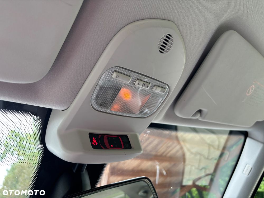 Peugeot 308 HDi FAP 110 Premium - 30