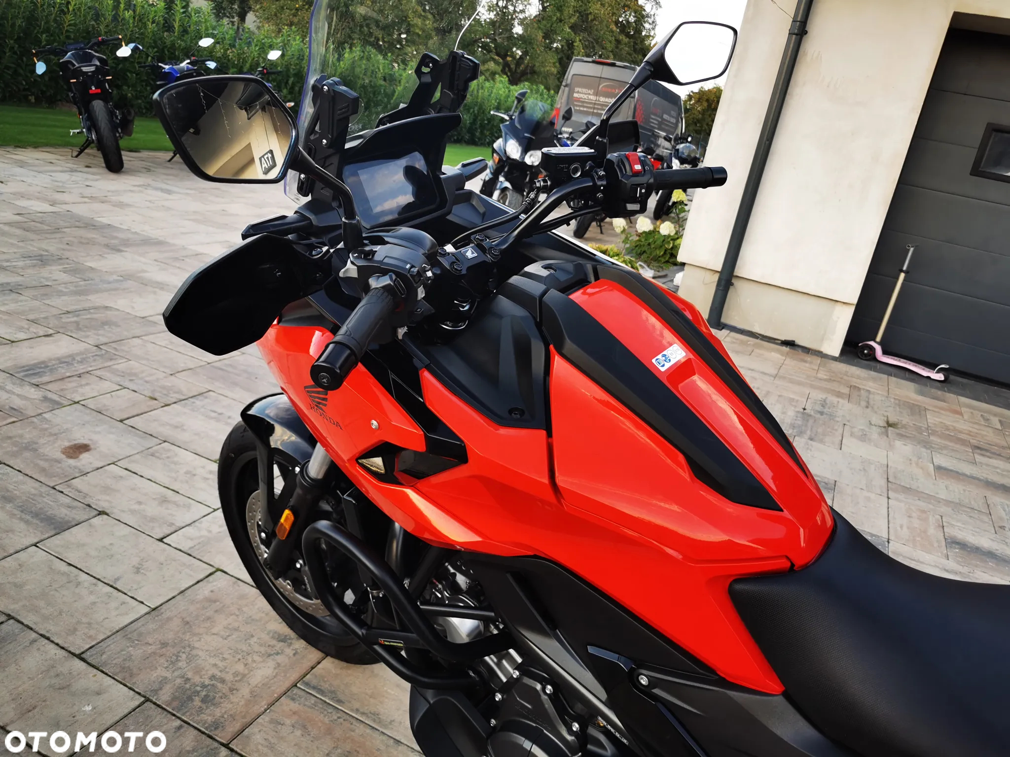 Honda NC - 9