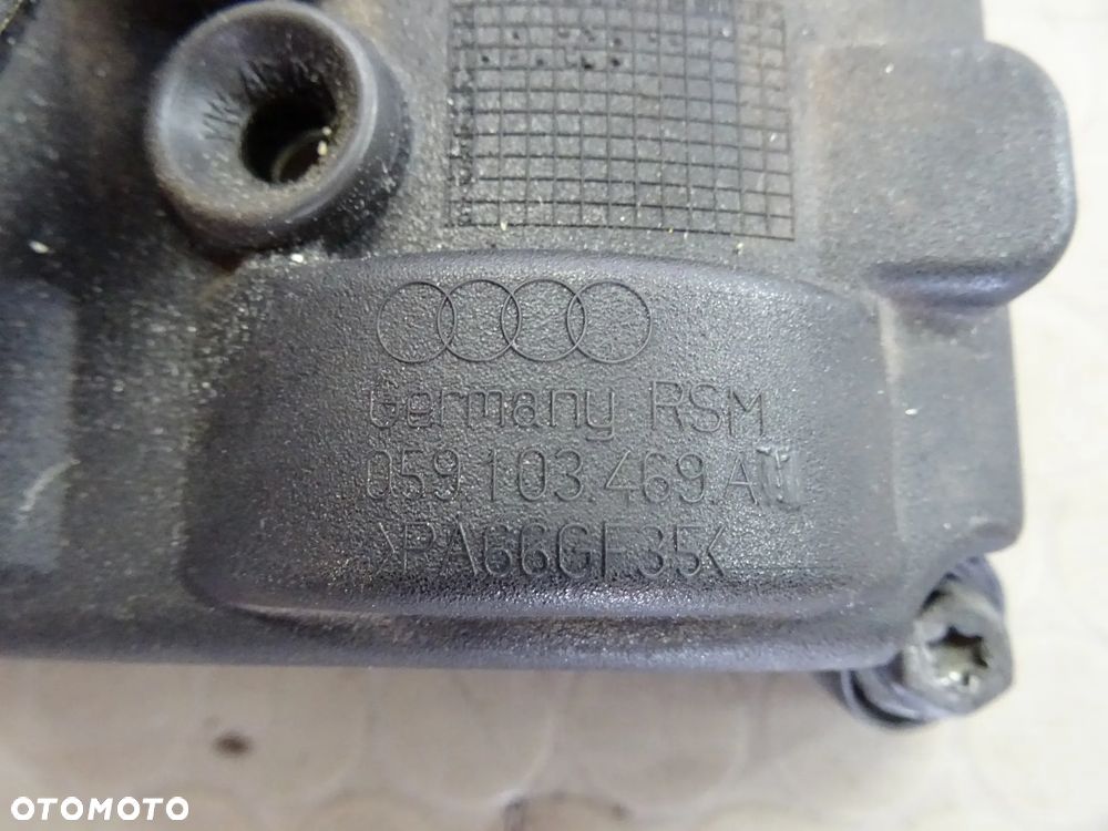 059103469AT 059103470AL pokrywa zaworow 3.0 TDI CDU CDT Audi A6 C7 A7 A8 Q7 czesci - 3