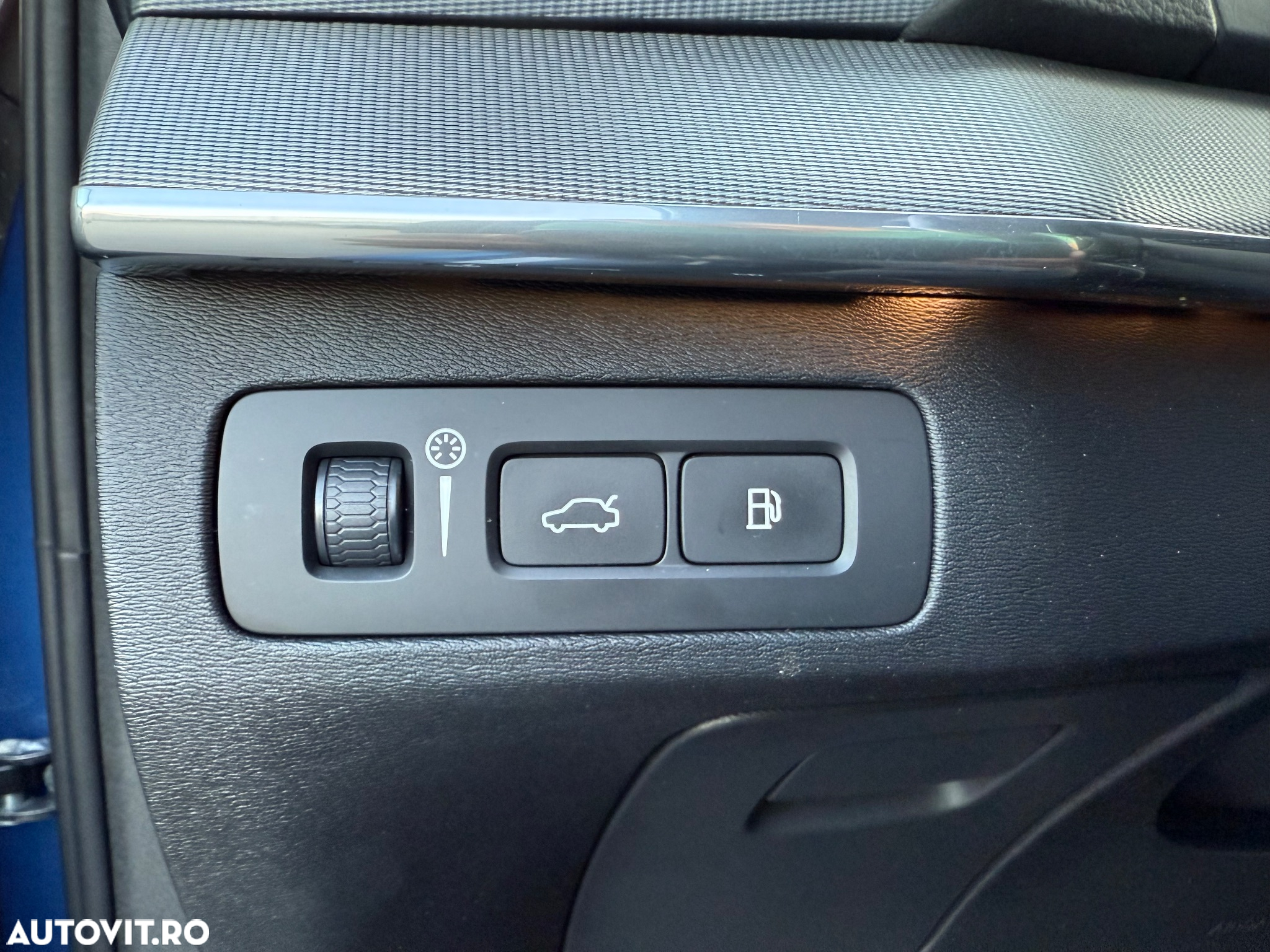 Volvo XC 90 T8 AWD Recharge Geartronic RDesign - 38