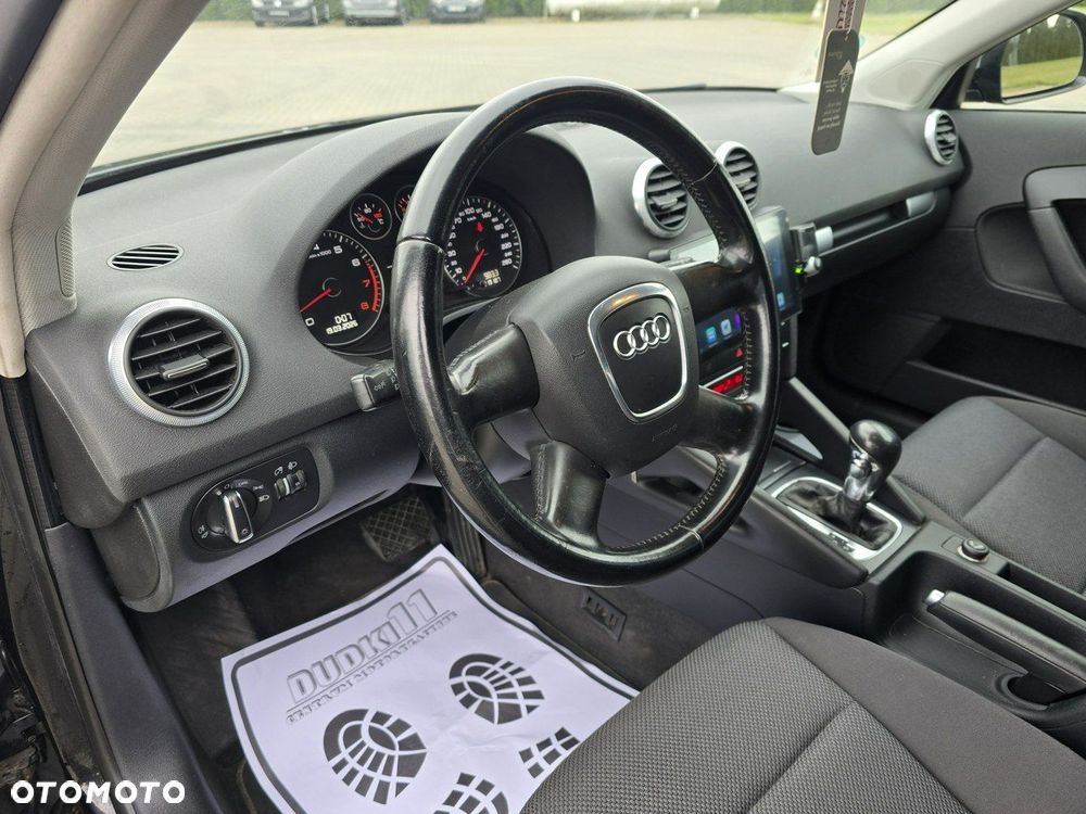 Audi A3 Sportback - 17