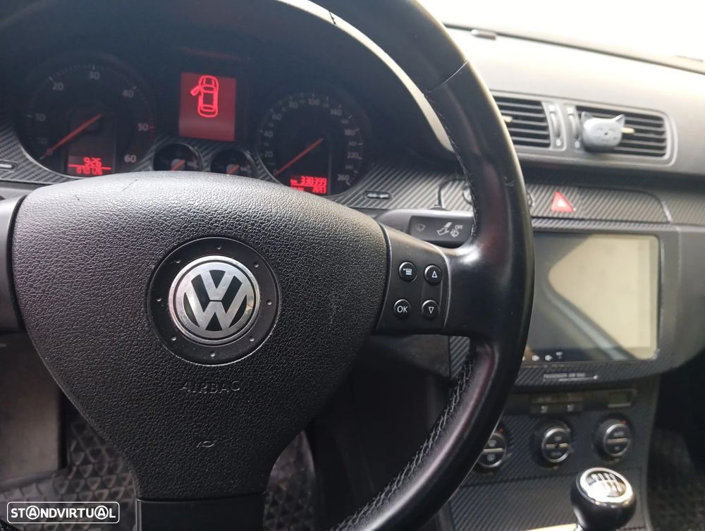 VW Passat 2.0 TDI 4M Confortline - 7