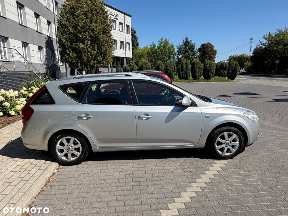 Kia Ceed 1.6 XL - 3