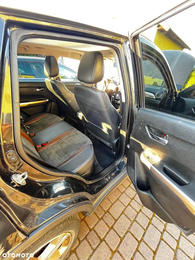 Suzuki Vitara 1.6 DDiS (4x4) Allgrip Comfort+ - 12