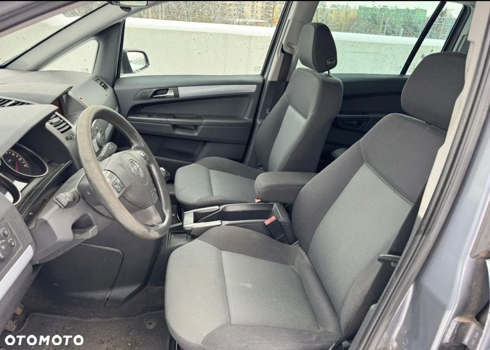 Opel Zafira 2.2 Enjoy - 5