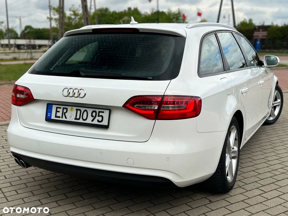 Audi A4 Avant 2.0 TDI DPF multitronic Attraction - 10