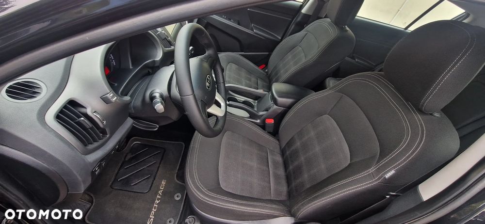 Kia Sportage - 12