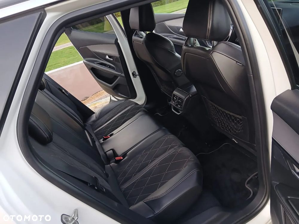 Peugeot 3008 2.0 BlueHDi GT S&S EAT6 - 23