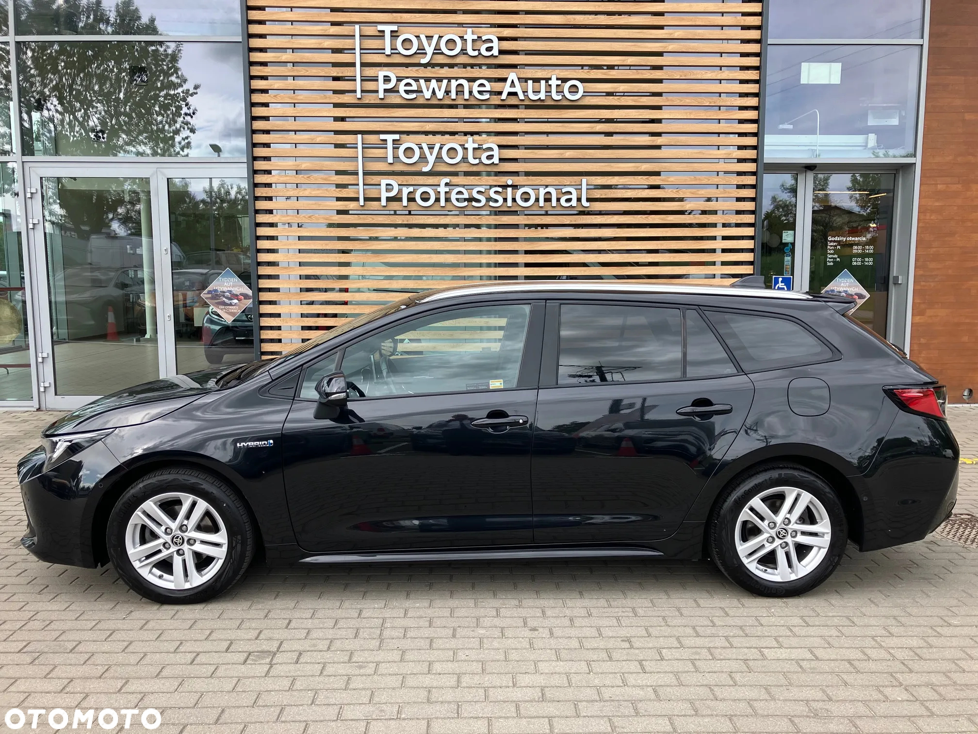 Toyota Corolla 1.8 Hybrid Comfort - 3