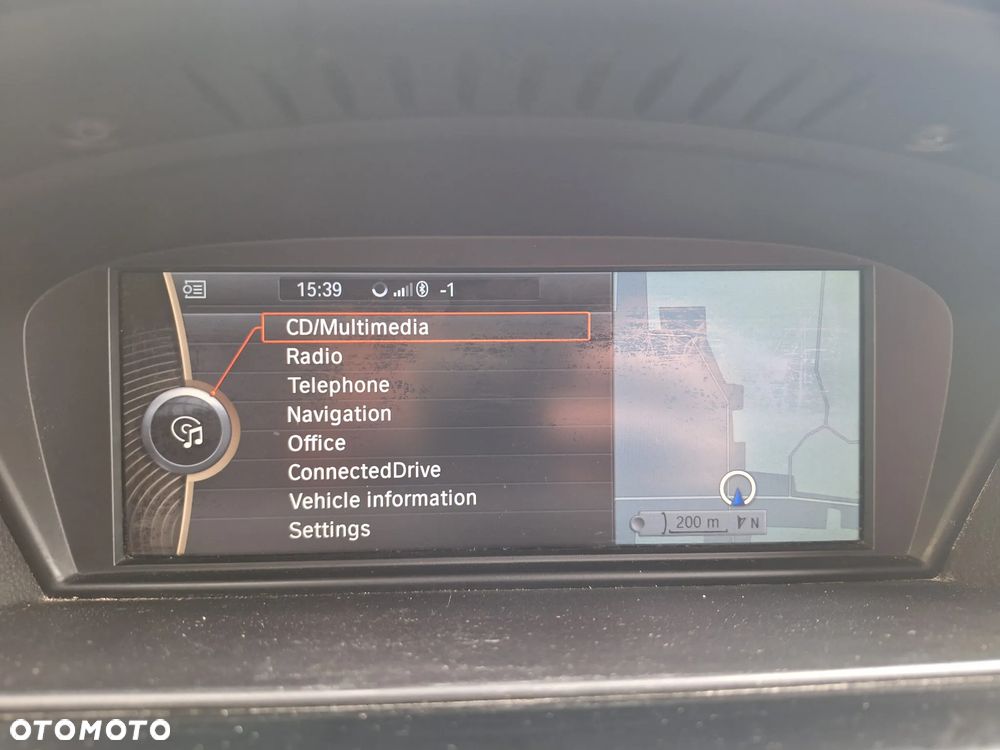 BMW Seria 3 318d - 17