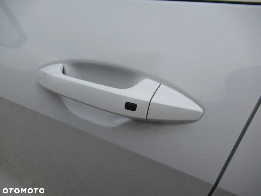 Kia Sportage 1.6 T-GDI HEV Business Line 4WD - 38