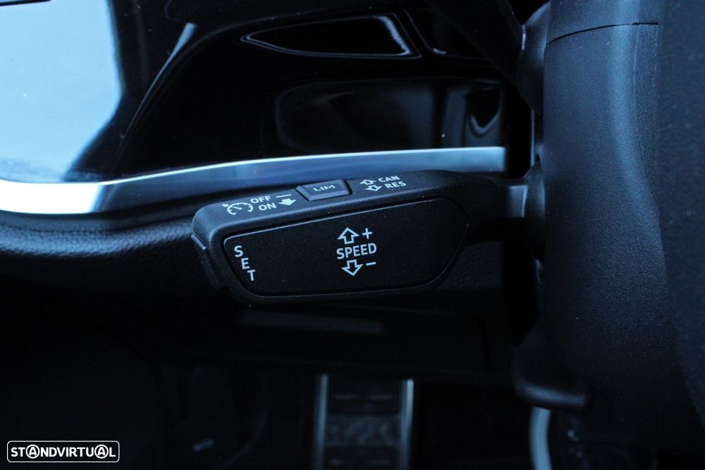 Audi Q3 Sportback 45 TFSIe S line S tronic - 11