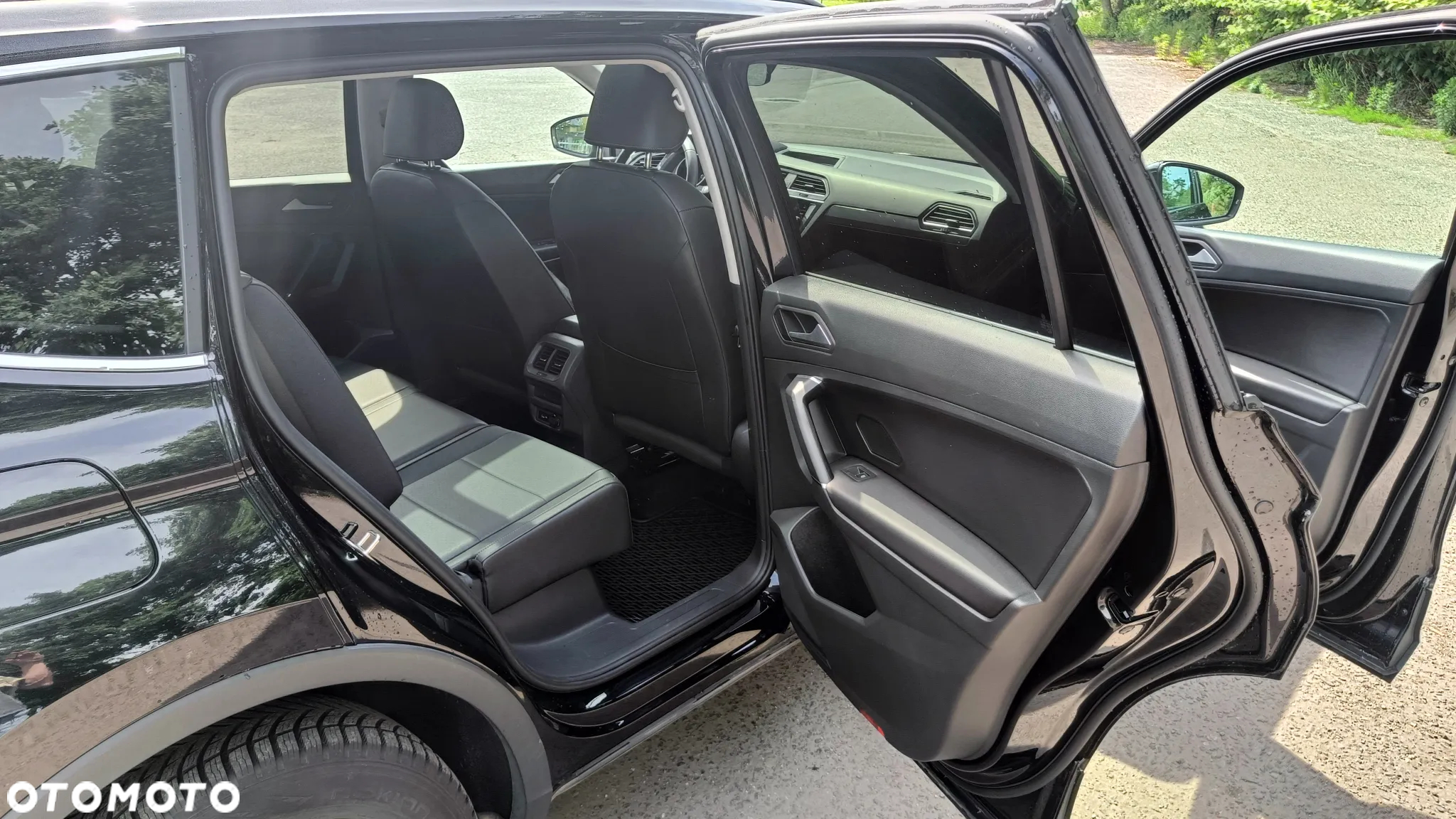 Volkswagen Tiguan Allspace - 16