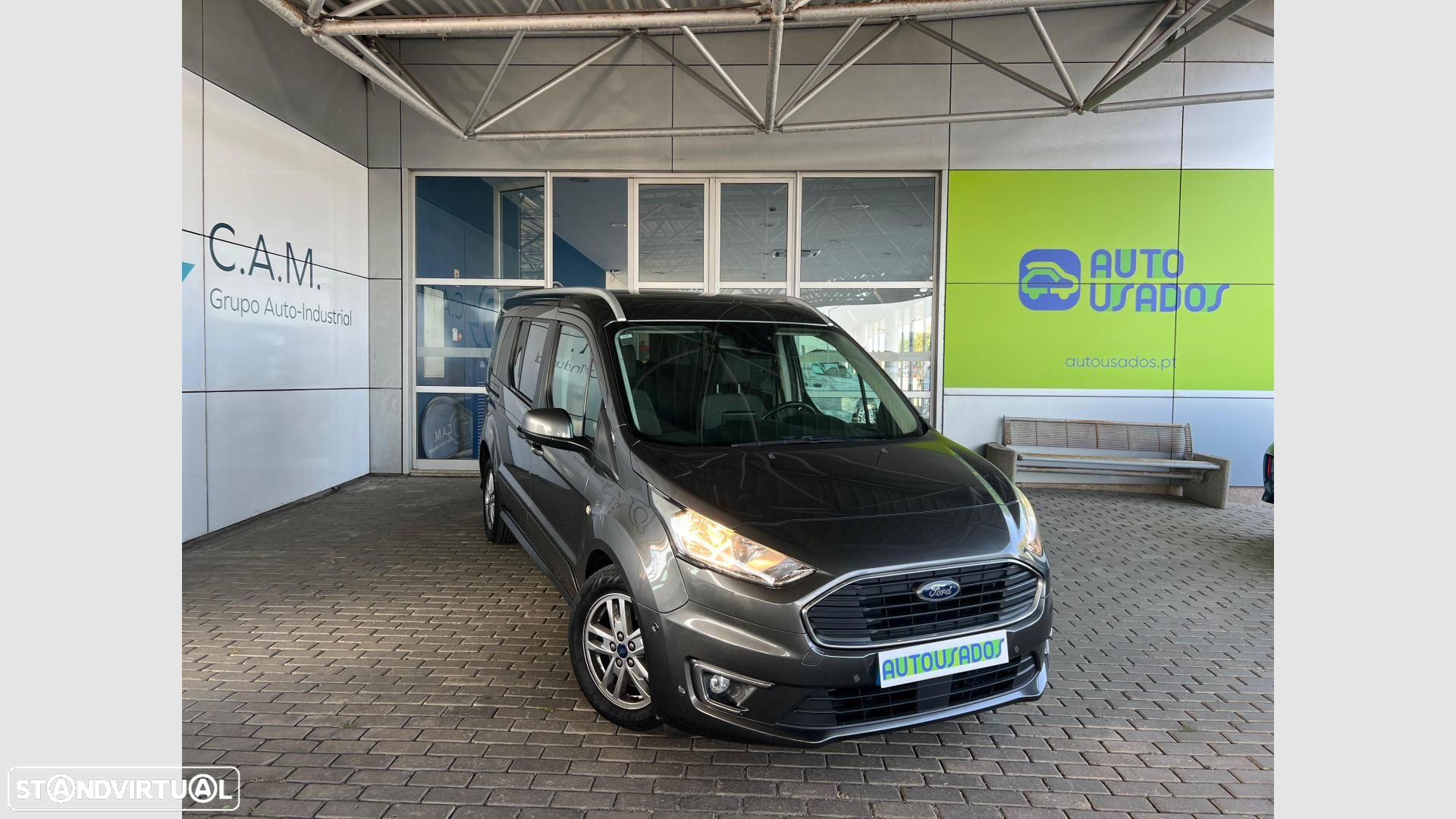 Ford Tourneo Connect Grand 1.5 TDCi Titanium - 2