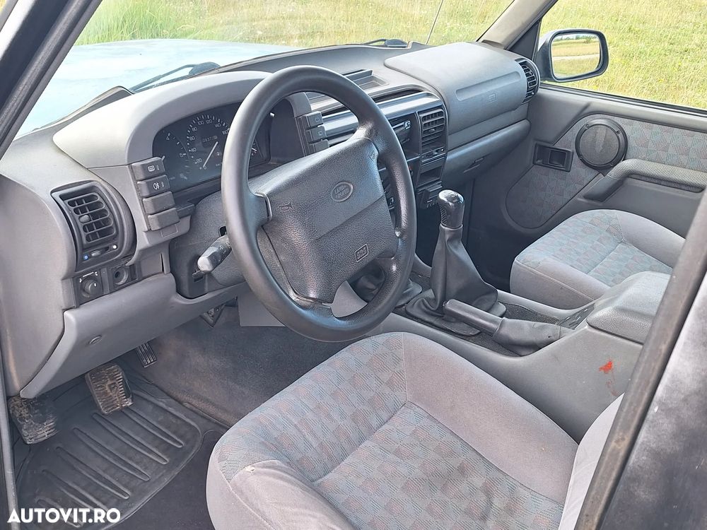 Land Rover Discovery - 9