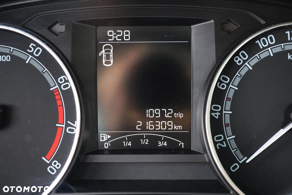 Skoda Fabia 1.0 Ambition - 15